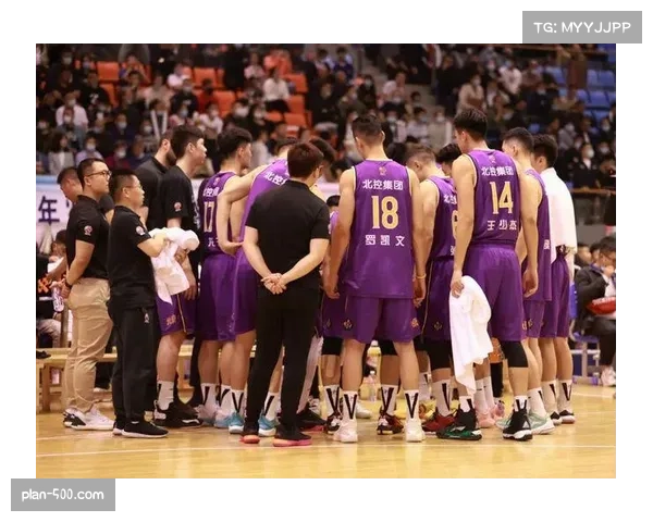 王俊杰积极调整心态,应对首发角色与挑战 王俊杰积极调整心态,应对首发角色与挑战